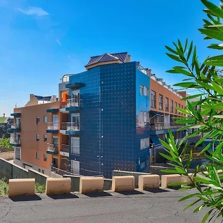 Pleasant Duplex San Juan With 2 Bedrooms *