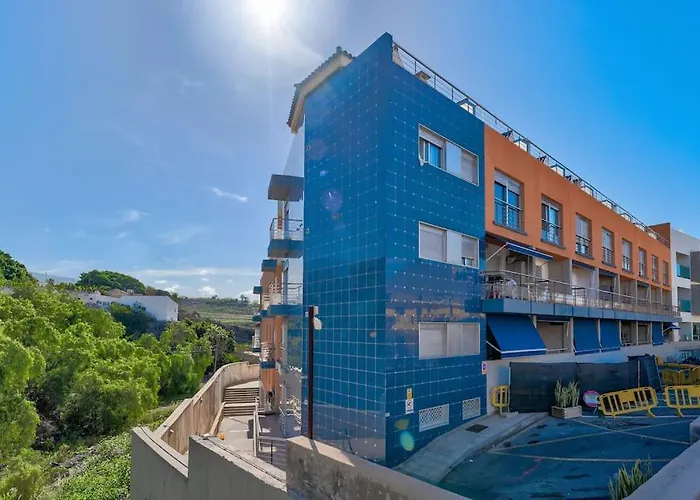 Pleasant Duplex San Juan With 2 Bedrooms شقة