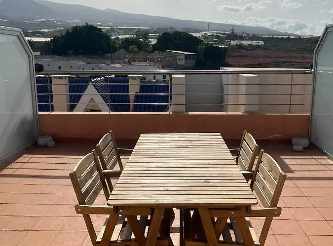 Pleasant Duplex San Juan With 2 Bedrooms *